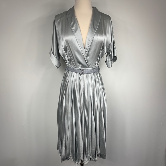 BCBG Dresses & Skirts - BCBG RUNWAY 100% Silk Silver A-Line Dress